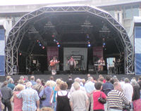 The Mangledwurzels performing on stage at the EDF Energy Bristol Harbour Festival (2 Aug 2008)