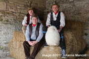 The Manglewurzels 2017 photo-shoot at Newton Farm Shop, Bath (10th April 2017)